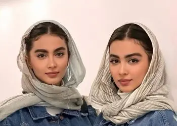 عکس جدید سارا و نیکای سریال پایتخت در کنار مادرشان / دوقلوهای افسانه ای پایتخت و مادر مهربانشان با بیشترین شباهت!