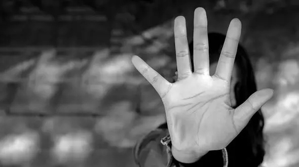 بلای شیطانی که بر سر لادن 22 ساله در خانه مجردی پسر پولدار تهرانی آمد