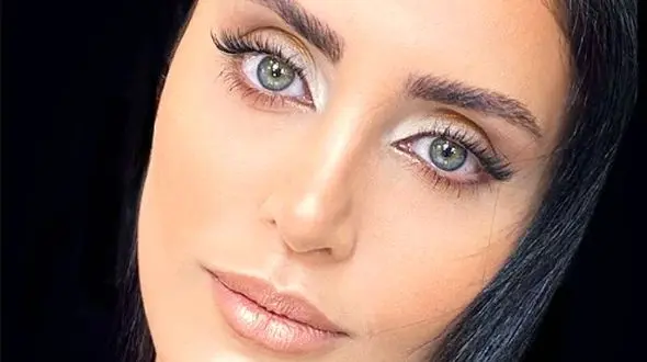 تیپ الناز شاکردوست برای دوچرخه سواری در عید