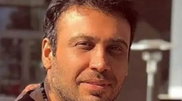 دانلود آواز باشکوه محسن چاوشی / نگاتو بر میگردونی به سمتم تو بارون خیره میمونی به سمتم + متن کامل