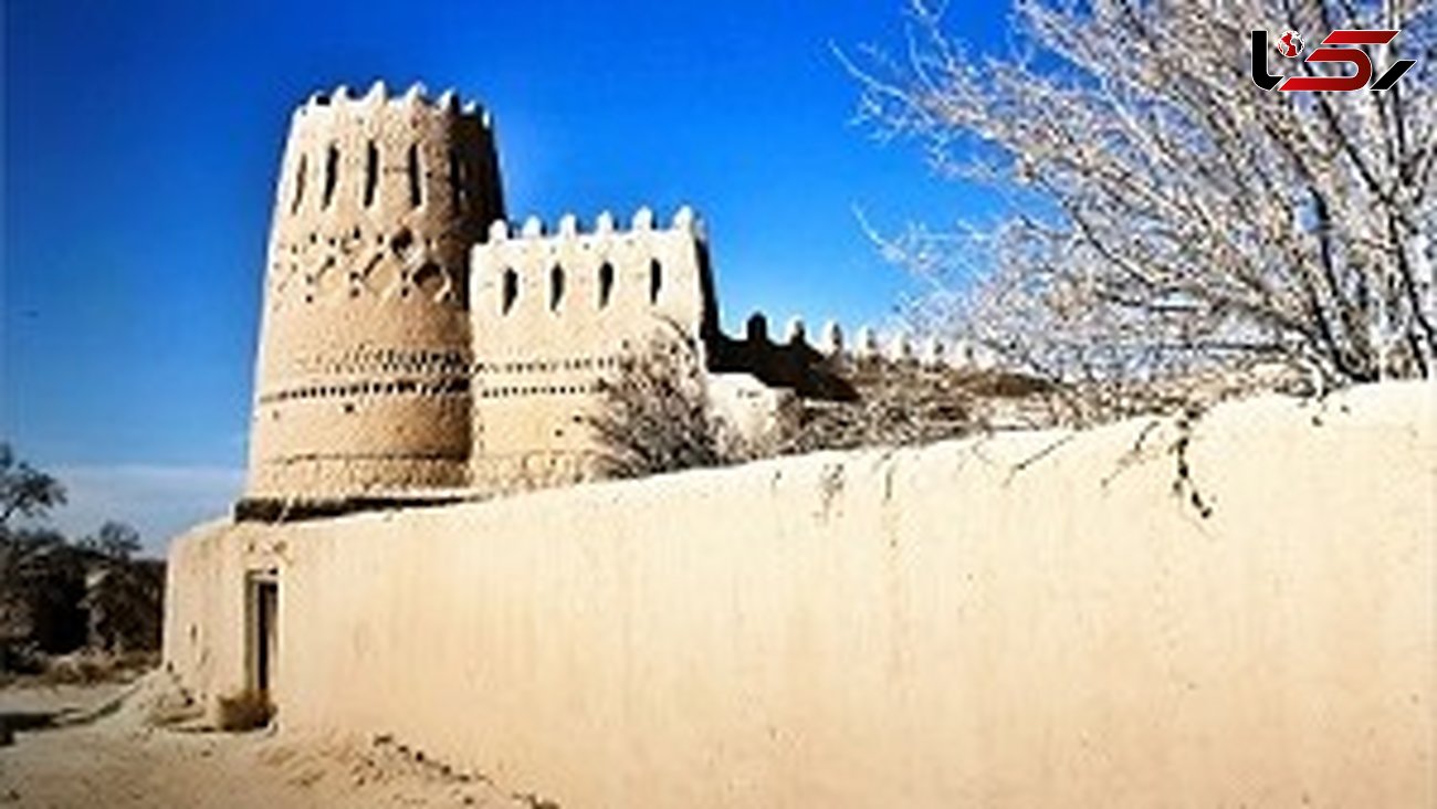 حصار برج قلعه رشکوییه یزد فرو ریخت