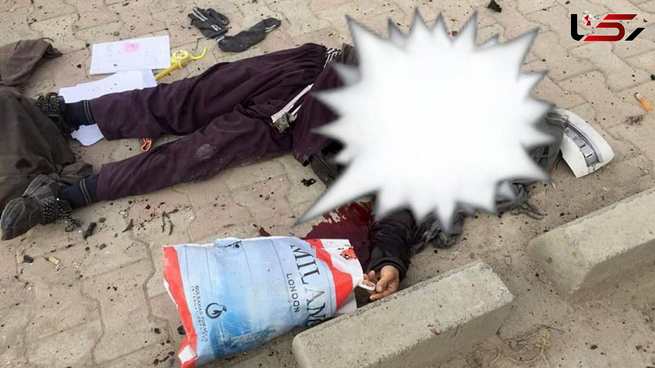 عکس که دنیا را تکان داد / جنازه مرد افغان در صحنه ای سیاه + عکس
