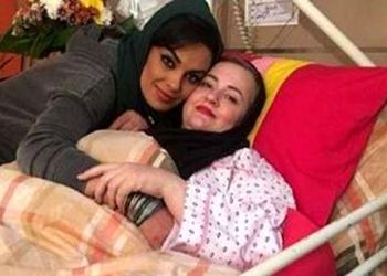 عکس ها / عیادت خانم بازیگران ایرانی از نعیمه نظام دوست در بیمارستان/ از شراره رخام تا رزیتا غفاری و  بهاره رهنما از شهرزاد کمال‌زاده تا آرام جعفری و...