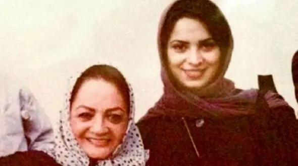 عکس/ سفر در زمان؛ شهلا ریاحی و لیلا فروهر در نمایی از فیلم چهار خواهر