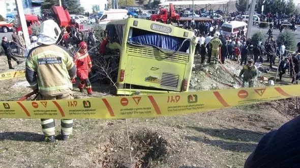 دستور رسیدگی دادستان تهران به حادثه واژگونی اتوبوس در دانشگاه علوم تحقیقات 