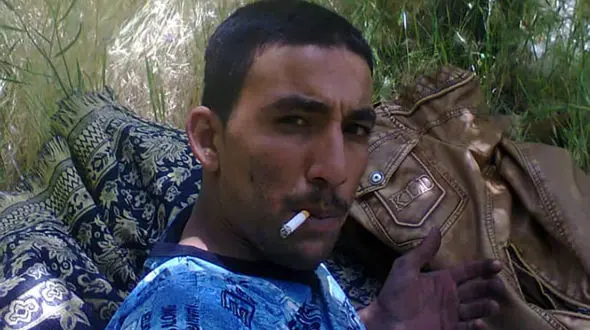 مخفیگاه این شرور کجاست ؟ / او قاتل شهید مهدی آزمون است + عکس چهره باز