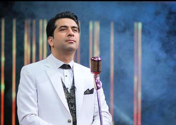 فیلم تعجب خواننده اسپانیایی از قدرت صدای محمد معتمدی ! / وووواو آواز پر اوجش را بشنوید !