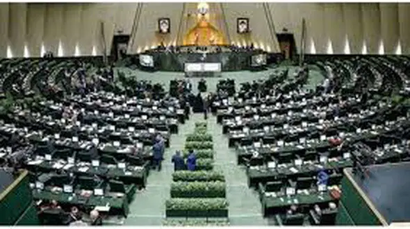 تماشای صحبت‌های سعید روستایی درباره حجاب در صحن مجلس + عکس 