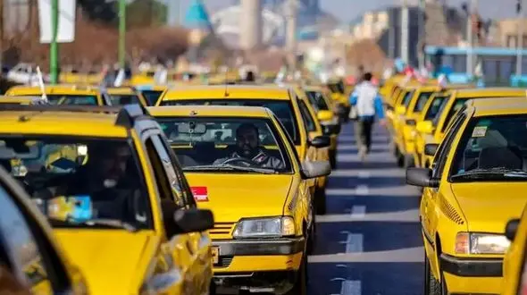 این  پیر مرد راننده تاکسی گریه ایرانی ها را در آورد / دل همه را کباب کرد 