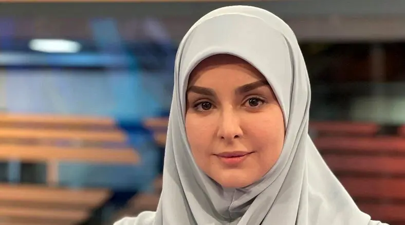 زن دوم  قالیباف شیک ترین خانم مجری صدا و سیما !  + عکس ها و بیوگرافی شعله رزمجو
