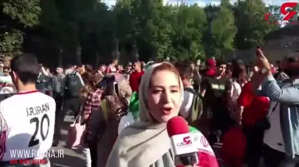 گفتگو با دختر دانشجوی ایرانی در سن پترزبورگ! / ایران پیروز بازی است + فیلم