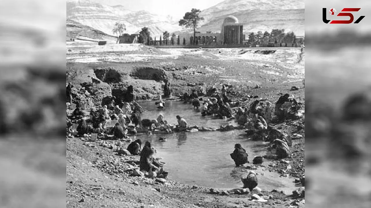 رختشویی زنان شیرازی در محوطه آرامگاه سعدی، بیش از 100 سال پیش +عکس 