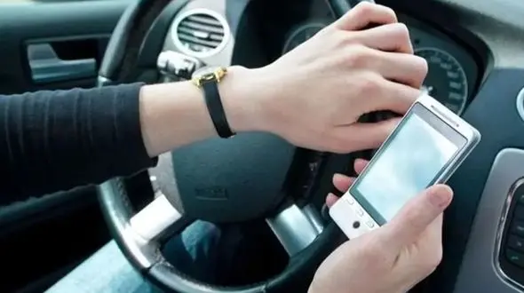 کار با موبایل در حین رانندگی؛ ویژگی جدیدی که به زودی معرفی خواهد شد