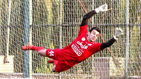 دردسری جدید برای گلر پرسپولیس 
