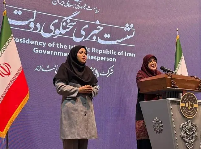 در تلاش هستیم تا ثبات را به بازار ارز برگردانیم / بانک مرکزی کارهای خود را برای کاهش صف تخصیص ارز آغاز کرده است