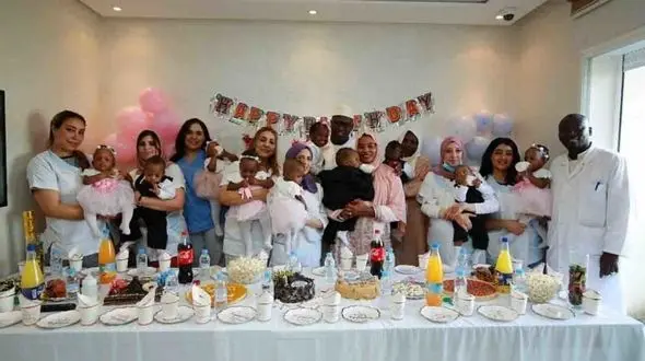 جشن تولد 9 قلوهای گینسی + فیلم و عکس