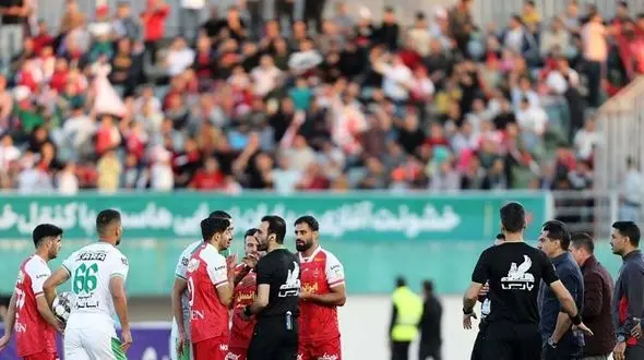 گاف بزرگ گزارشگر بازی آلومینیوم - پرسپولیس