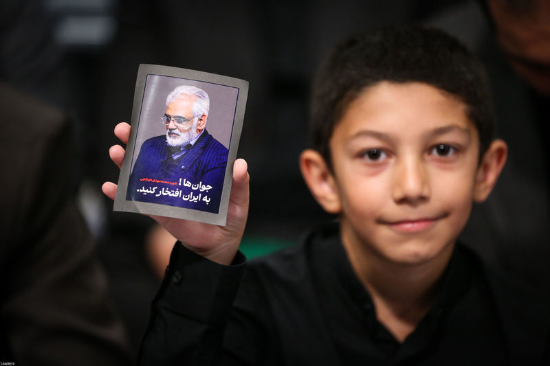 رهبر انقلاب حضرت آیت الله خامنه ای در مراسم بزرگداشت شهدای جنگ تحمیلی اخیر 7-5-1404