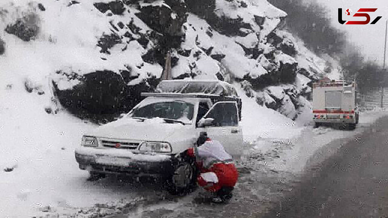 امدادرسانی به ۱۷۵ حادثه‌ دیده برف در همدان