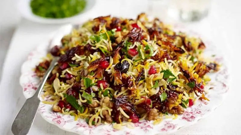 تزئین انار پلو شیرازی