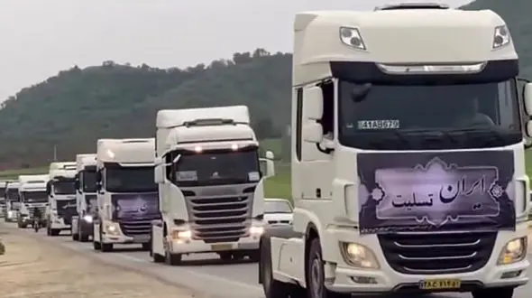 ادای احترام متفاوت رانندگان کامیون کردستانی به جان‌باختگان حادثه بندرعباس + فیلم