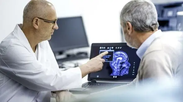 چاقی شکمی عامل کوچک شدن مغز