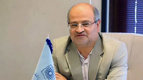  در مکان های پرتجمع دو ماسک بزنید