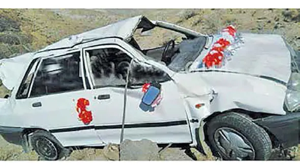 مرگ تلخ داماد داخل ماشین گل زده / عروس و داماد با پراید به دره لوشان سقوط کردند و ..! + عکس