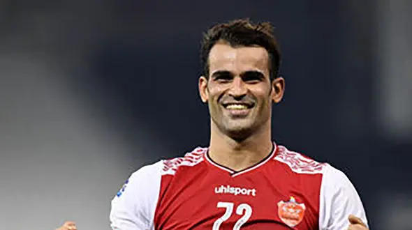  جنجال عاشقانه خانم خواننده ممنوعه به عیسی آل کثیر ! /  ابراز علاقه از جنس عشق !