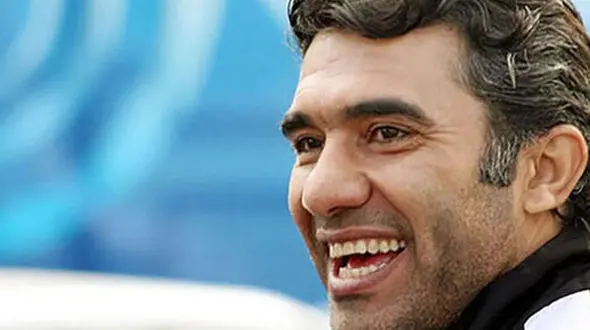 عکس احمدرضا عابدزاده کنار وثوقی ! / آقای بازیگر چه لباسی پوشیده !