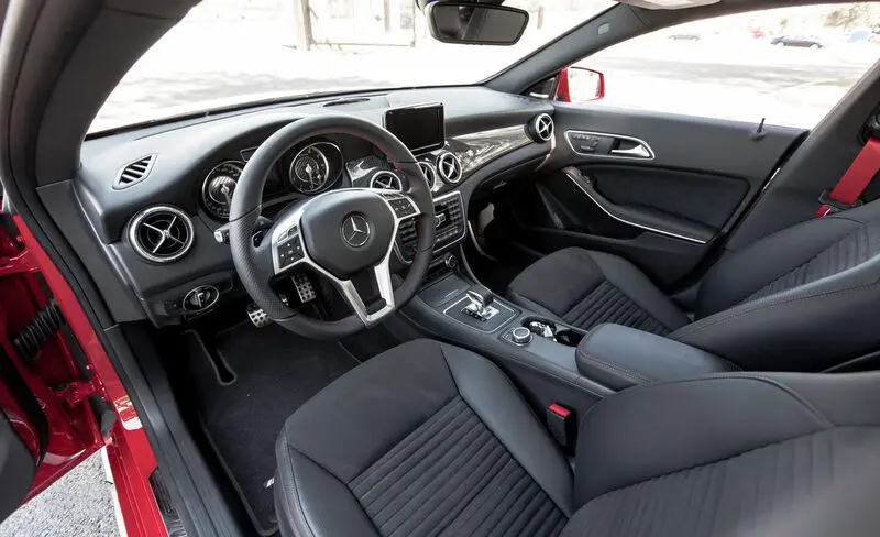 مرسدس بنز CLA45 AMG