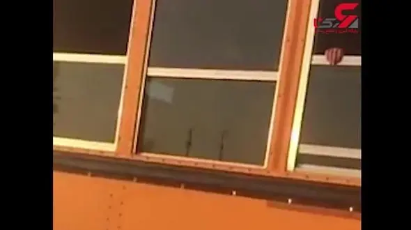 لحظه جیغ کشیدن دانش آموزان دبستانی از ترس + فیلم