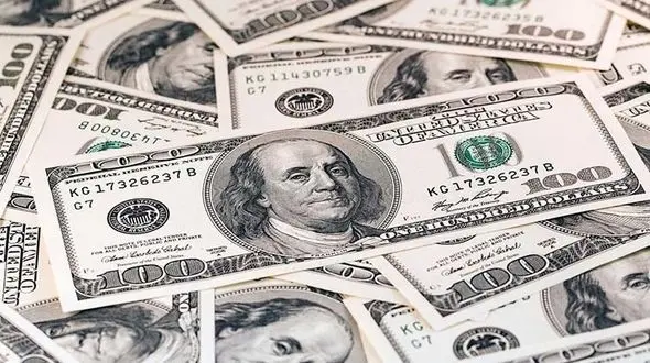 کشف 2 میلیون دلار تقلبی قبل از توزیع در بازار