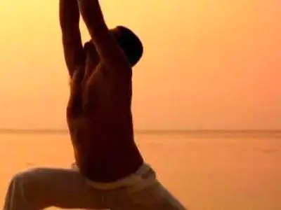 همه چیز درباره یوگای داغ؛ از فواید شگفت‌ انگیز تا خطرات احتمالی