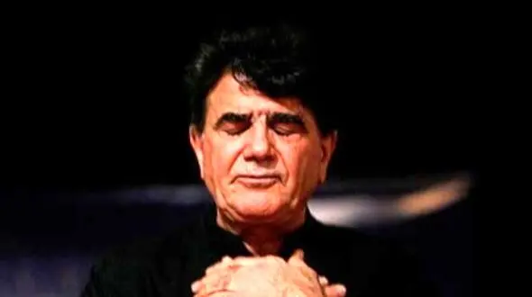 عکس خانه ابدی گلباران شده محمدرضا شجریان اسناد آواز ایران / اینجا خانه شجریان است  / روحش شاد 