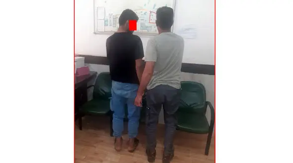 فروش مواد مخدر در خرمشهر با اسلحه / مردان مسلح زمینگیر شدد + عکس