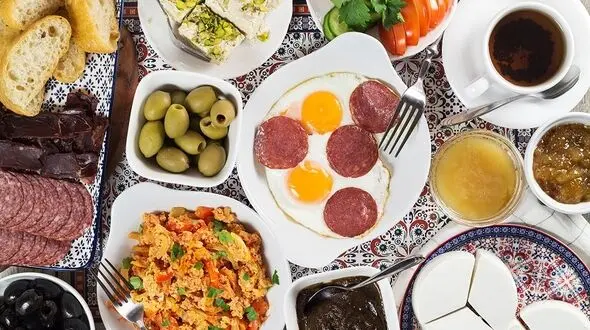 یک صبحانه سبک اما مقوی برای کالری سوزی!