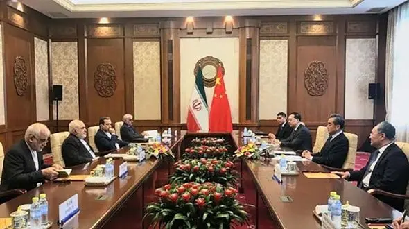 وزیر خارجه ایران دیروز در مسکو، امروز در پکن