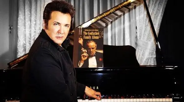 نزدیکترین همسایه قدیمی علی انصاریان در قطعه 222 بهشت زهرا کیست؟!