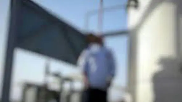 اولین واکنش دولت به خودکشی کارگر شرکت نفت امیدیه + فیلم و عکس صحنه 