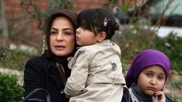 نگاهی به جشن تولد ساده و خودمونی یاس نوروزی، پریا مشتاق در سریال دودکش/ ماشالا چقدر عوض شده !