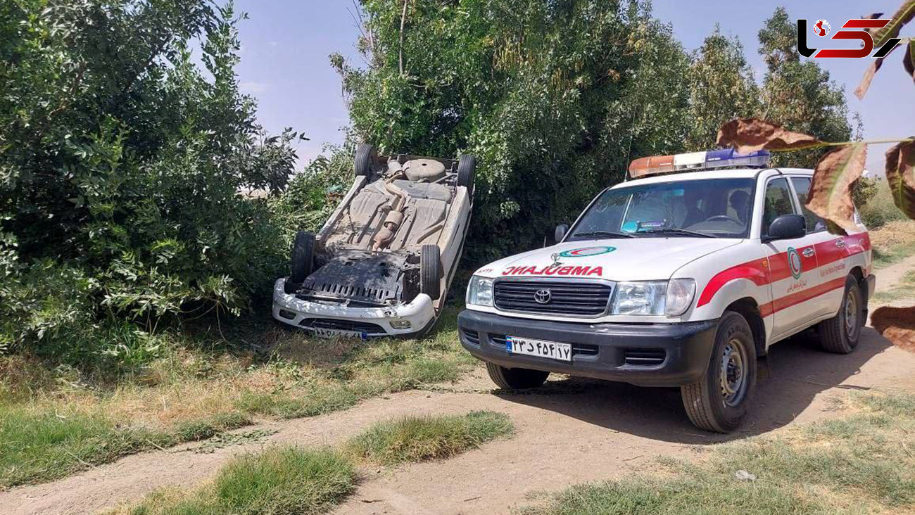 واژگونی خودروی سواری پژو پارس در محور ارومیه – سلماس