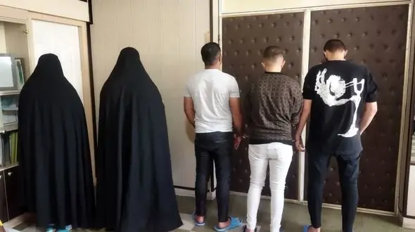 دستگیری اعضای باند اسکیمر(جعل کارت بانکی) در ارومیه