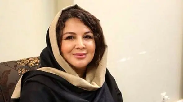 شهره سلطانی بعد از کرونا دست به عصا شد + عکس