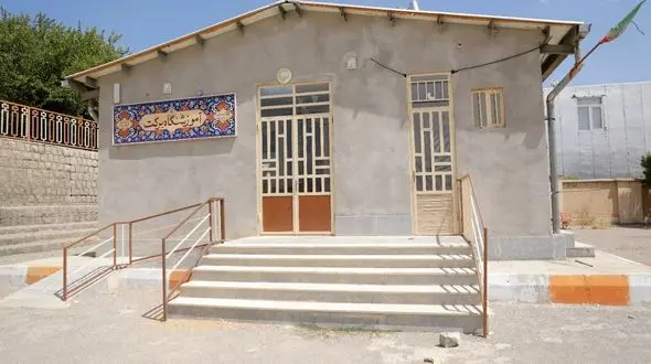 بنیاد برکت 996 مدرسه کانکسیِ مناطق محروم را حذف کرد/ مدارس نوساز جایگزین کانکس های ناایمن شدند +عکس و  اینفوگرافی