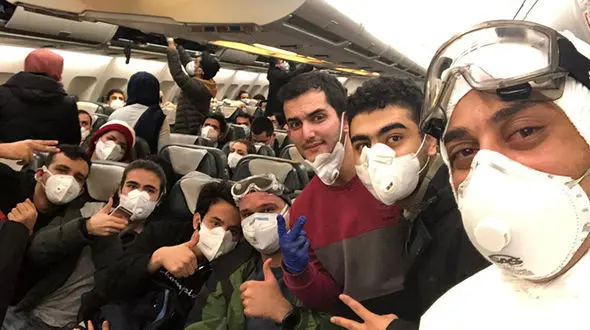 تصویر دانشجویان بازگشته از ووهان ۱۴ روز پس از قرنطینه
