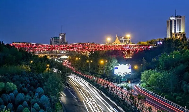 بوستان نوروز و پل طبیعت