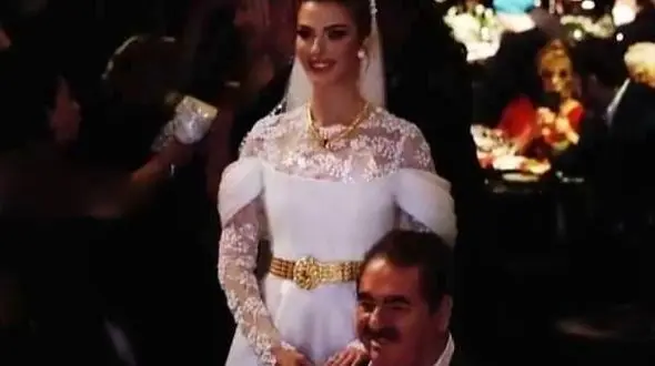 نگاهی به جشن عروسی مجلل پسر ابراهیم تاتلیس ثروتمندترین خواننده ترکیه با حضور هنرمندان و بازیگران/ اوزجان دنیز، تارکان، ابرو گوندش، ماهسون، هولیا افشار