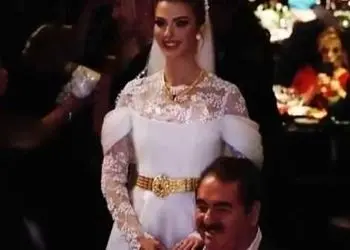 نگاهی به جشن عروسی مجلل پسر ابراهیم تاتلیس ثروتمندترین خواننده ترکیه با حضور هنرمندان و بازیگران/ اوزجان دنیز، تارکان، ابرو گوندش، ماهسون، هولیا افشار