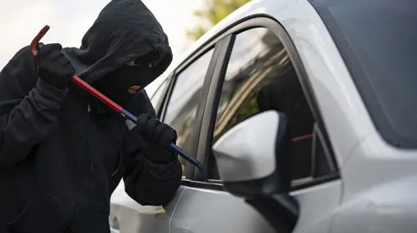 سارقان ۱۲۰ میلیارد ریالی خودرو دستگیر شدند